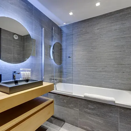 Tignes, 4 Pièces, 6 Personnes - Fr-1-480-76 Appartement