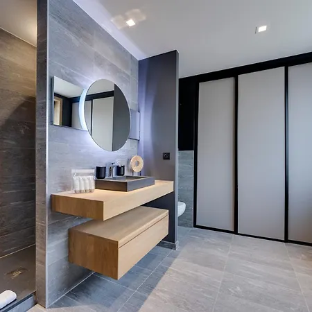 公寓 Le Lac: 4 Pieces, 6 Pers, Wifi, Linge Inclus - Fr-1-641-80 蒂涅